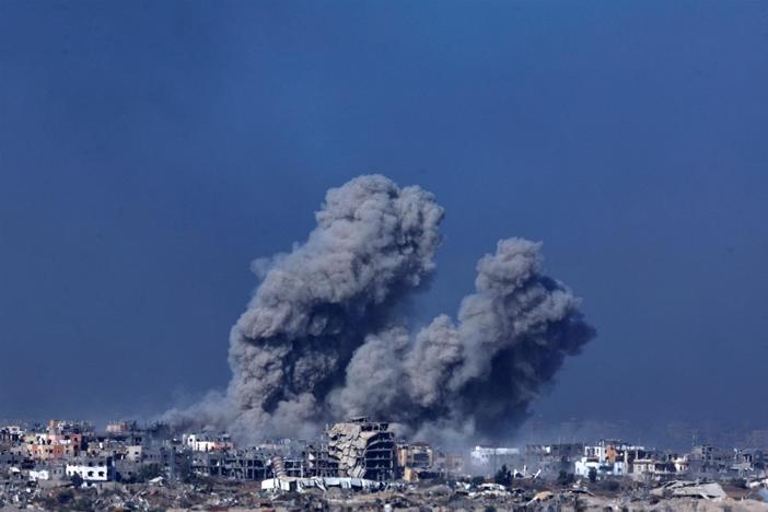 Israel targets infrastructure in Gaza to ramp up civilian pressure on Hamas, report claims