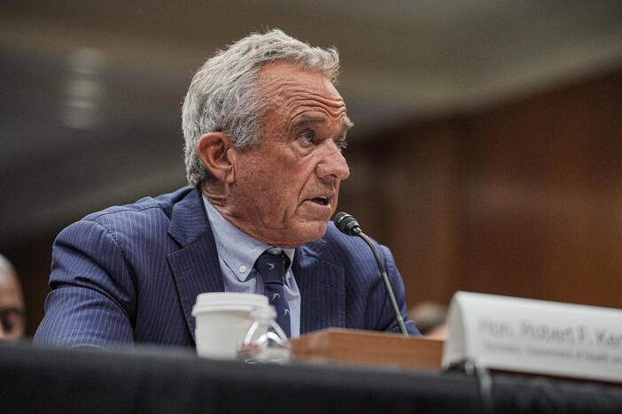 Former CDC director reacts to RFK Jr.'s firing of entire vaccine advisory panel