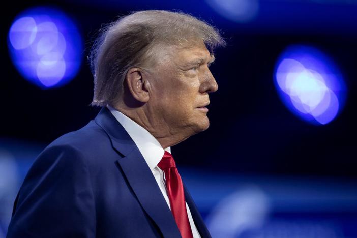 What the trial date for Trump's classified documents case means for the 2024 election