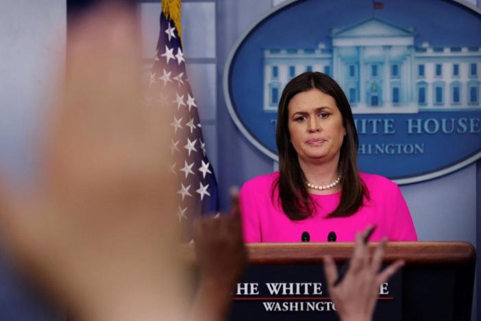 In first press conference this month, Sanders criticizes GM