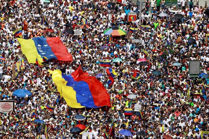 As pressure mounts in Venezuela, military support helps Maduro hold power