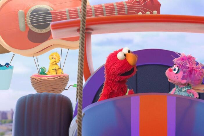 Abby loses her wand on a magical hot air balloon ride! Without it, they can't go home!