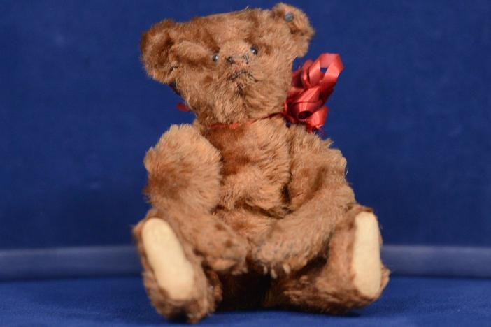 Appraisal: Steiff Teddy Bear, ca. 1905, from Bismarck, Hour 1.