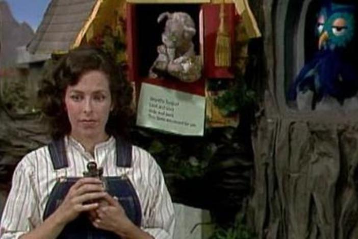 Lady Aberlin helps X and Henrietta Pussycat resolve a fight.