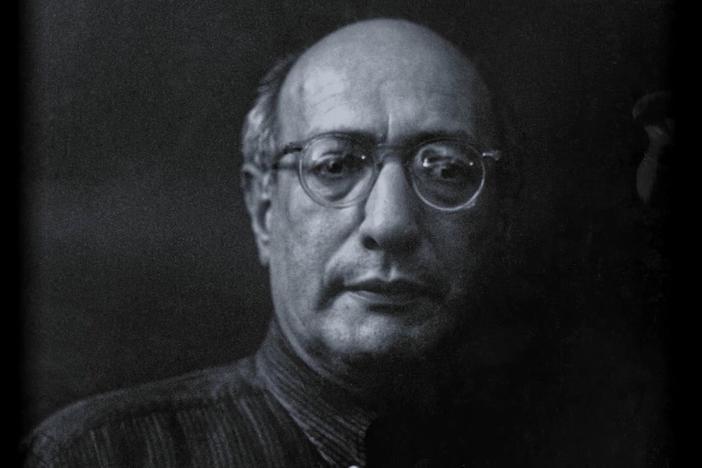 Learn why Rothko's family emigrated from Russia to the United States.