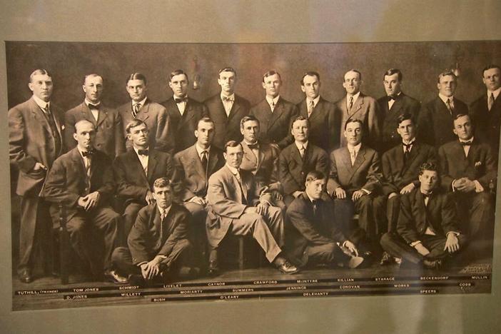 1909 Detroit Tigers Team Photograph from ROADSHOW's Special: Junk in the Trunk