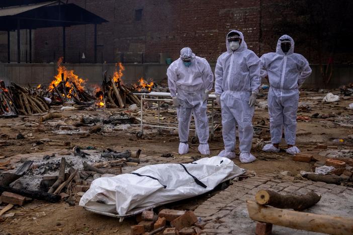 Capturing the horror and hope of India’s recent COVID-19 surge from afar