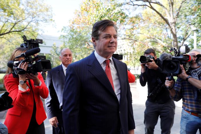 Prosecutors argue documents prove that Manafort willfully committed bank and tax fraud.