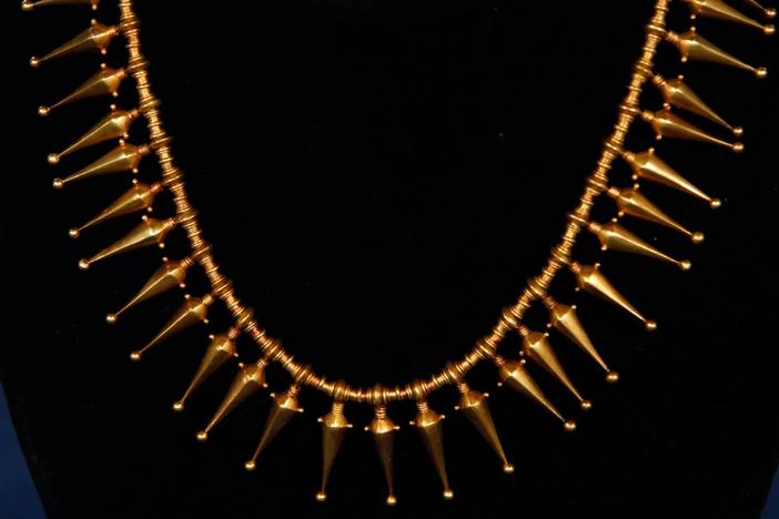 Etruscan Revival Necklace, ca. 1860 from ROADSHOW's Special: Junk in the Trunk