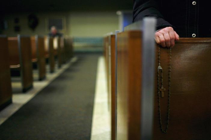 News Wrap: Illinois investigation finds clergy sexually abused thousands of children