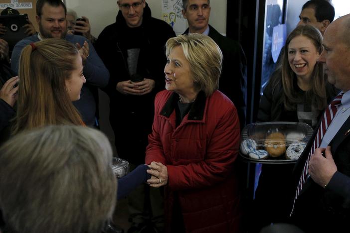 The 2016 presidential candidates made one last pitch to Iowa voters.