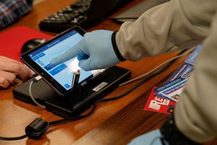 Virtual campaigning ‘a double-edged sword’ for 2020 Dems