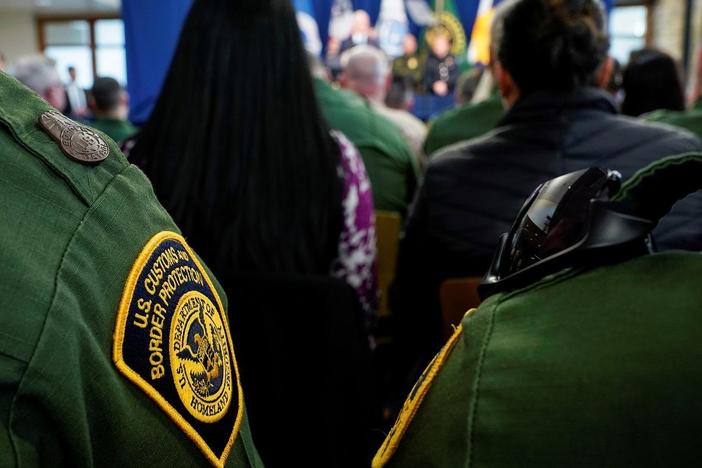 Migrant flow intensifies Border Patrol's staffing crunch