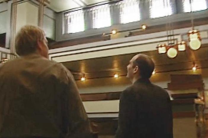 Geoffrey Baer takes us on a tour of Wright’s early homes and Wright’s famous Unity Temple.