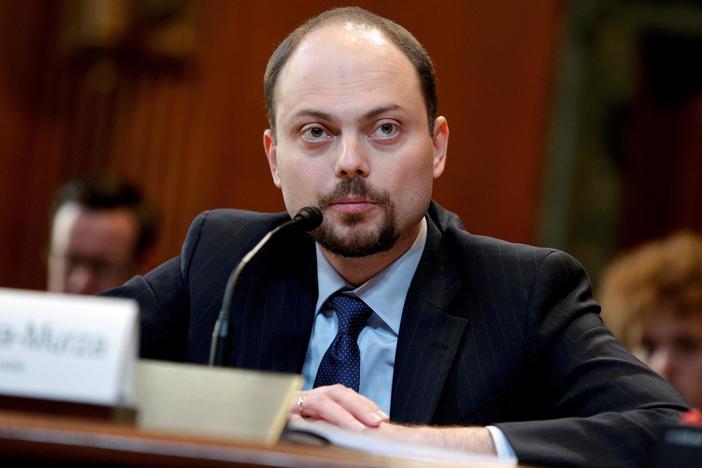 Russian opposition leader sentenced to prison for denouncing Putin's war in Ukraine