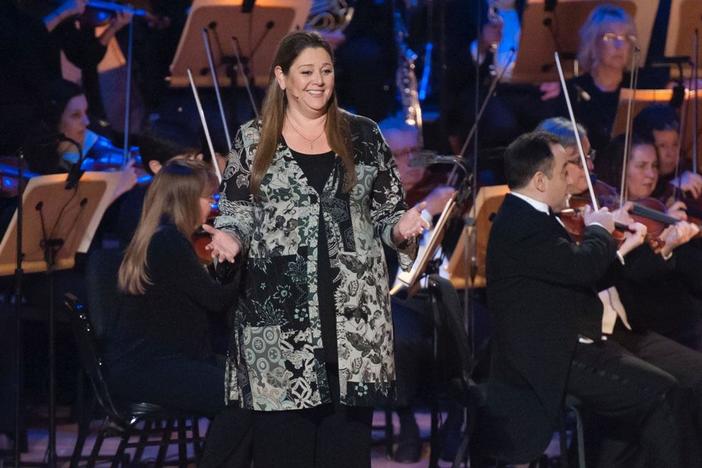 Camryn Manheim performs the words of 10-year-old Russian immigrant Katherine Beychok.