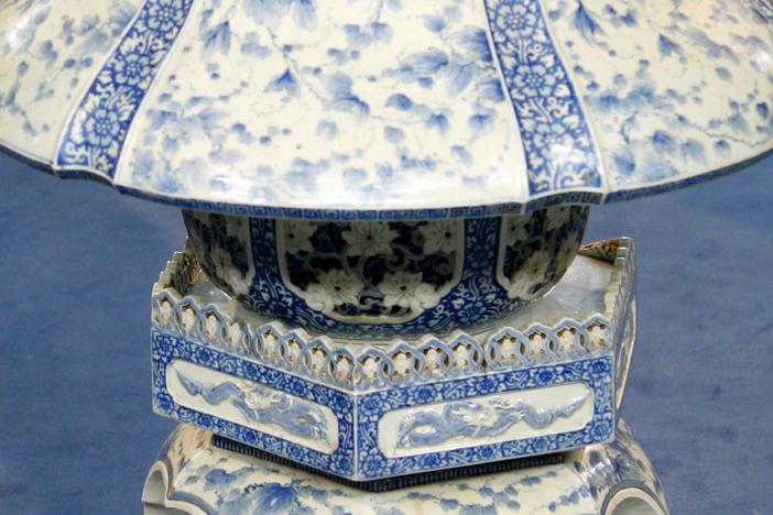 Appraisal: Japanese Porcelain Lantern, ca. 1900, from Baltimore Hour 2.