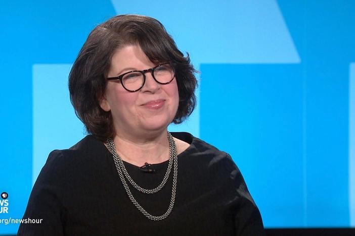 Meg Wolitzer's "The Female Persuasion" is about friendship, womanhood and ambition.