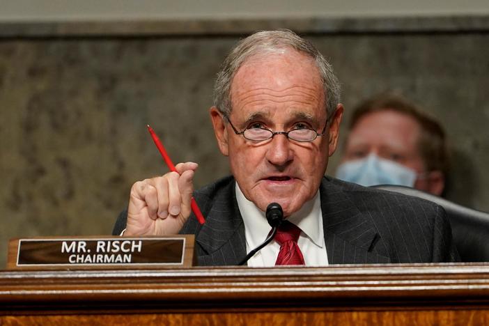Sen. James Risch on Moscow's claims of de-escalation and looming sanctions over Ukraine