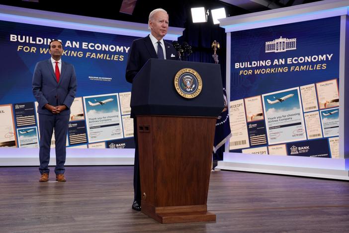 News Wrap: U.S. GDP grows in third quarter, European Central Bank raises interest rates