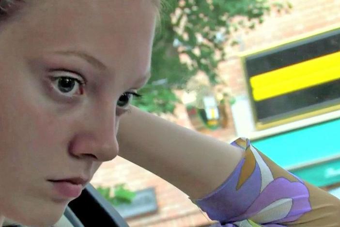 13-year-old aspiring model Nadya faces difficulties after being sent to Japan.