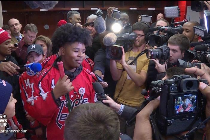 After racist taunts, youth hockey team rallies behind teammate