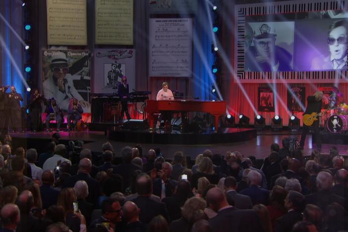 Garth Brooks performs "Sorry Seems To Be The Hardest Word" at the 2024 Gershwin Prize.