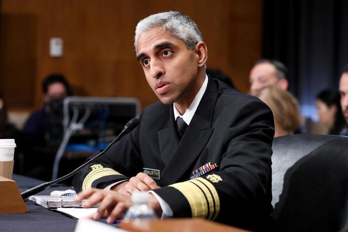 Student Reporting Labs speaks with the U.S. surgeon general on youth mental health