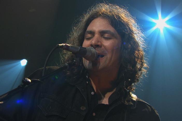 The War on Drugs perform their song, "Eyes to the Wind" for their first ACL performance. 