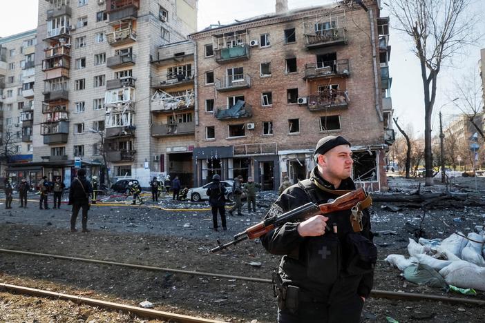 Zelensky implores Congress to increase aid as 'scenes of horror' continue across Ukraine