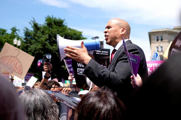 Across the country, 2020 Democrats focus on race and poverty