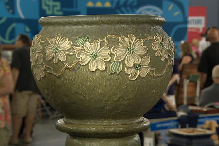 Appraisal: Roseville Jardiniere & Pedestal, ca. 1930, from Virginia Beach, Hour 1.