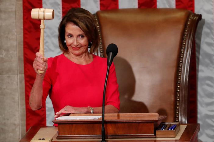 An 'extraordinary' day in Washington as shutdown looms over new Congress
