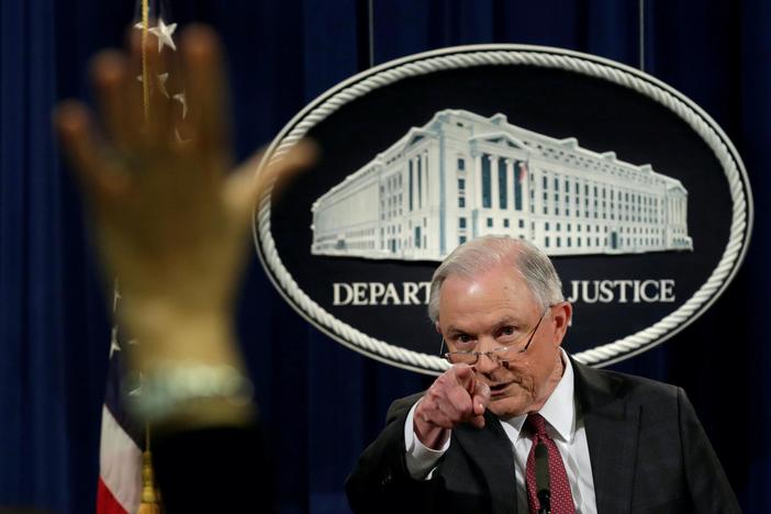 New report suggests DOJ was 'driving force' behind Trump's family separations
