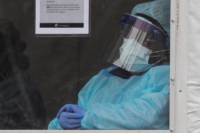 How the pandemic spurred American students to pursue health care careers