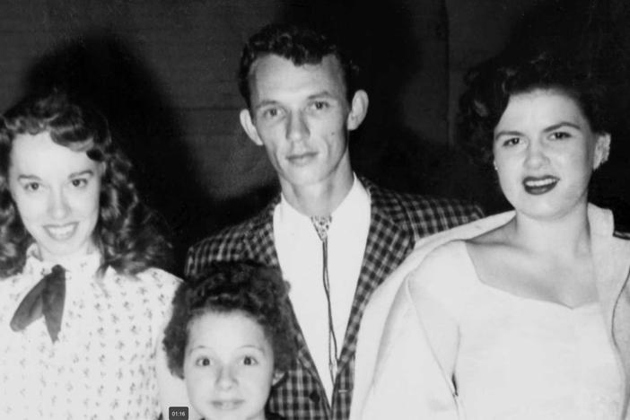 Mel Tillis talks about how he dealt with a stutter by singing.