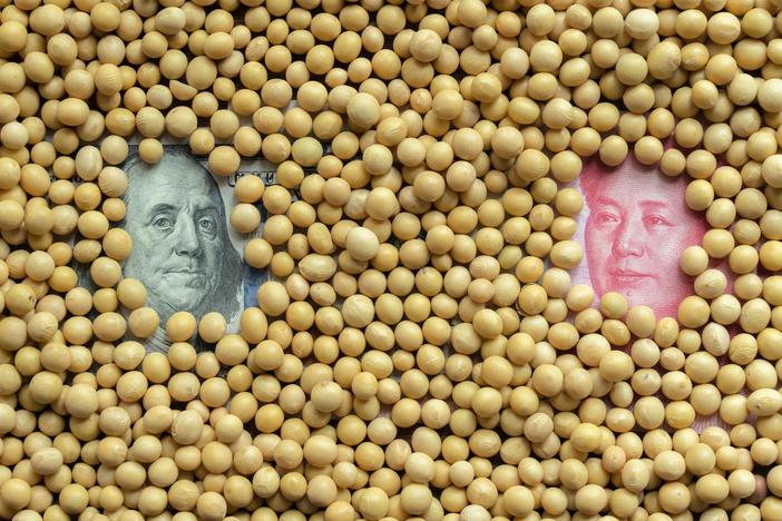 News Wrap: U.S. and China impose latest round of tariffs
