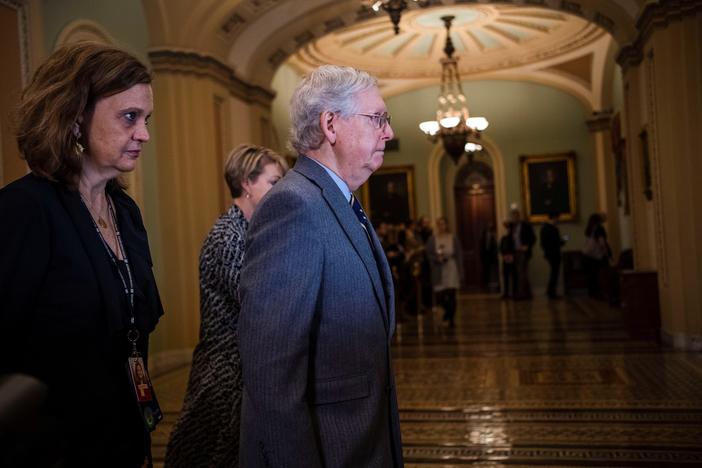 House impeachment managers turn to history in closing trial arguments