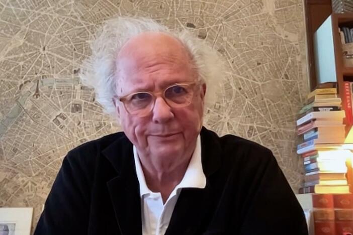 Graydon Carter joins the show.