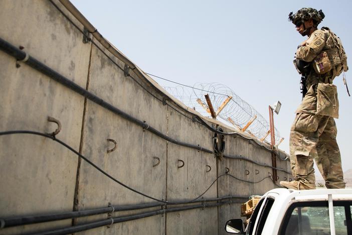 How veterans helped extract Afghan allies in face of 'inconsistent' evacuation plan
