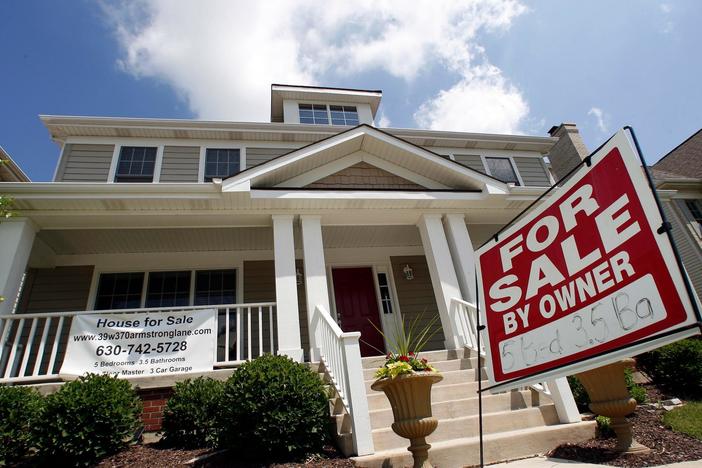 How real estate commission changes could make buying and selling a home cheaper