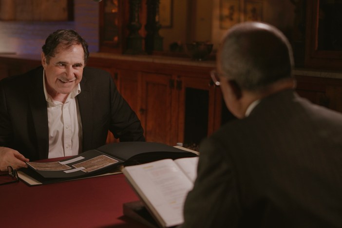 Much to his surprise, actor Richard Kind discovers that he had ancestors in the Holocaust.
