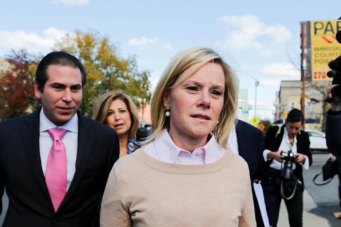 News Wrap: Supreme Court overturns ‘Bridgegate’ convictions
