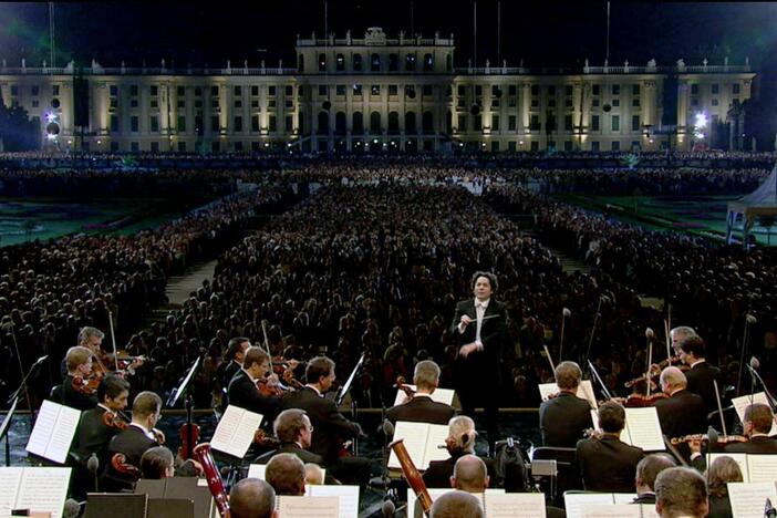 Excerpt: Ponchielli’s “Dance of the Hours from the opera ‘La Gioconda’”