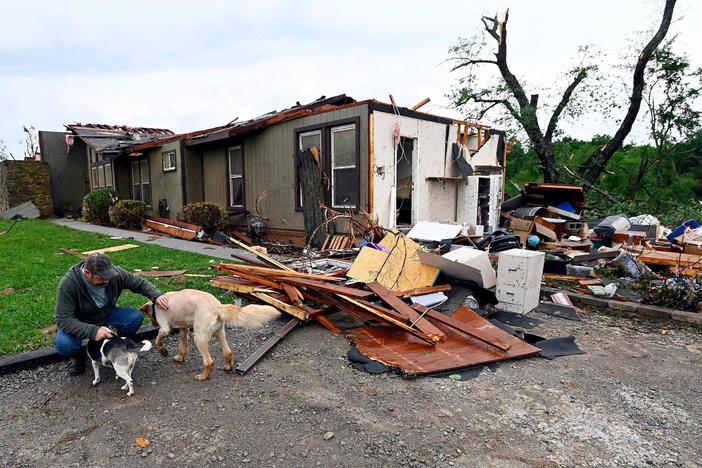 News Wrap: Deep South braces for strong storms and possible tornadoes