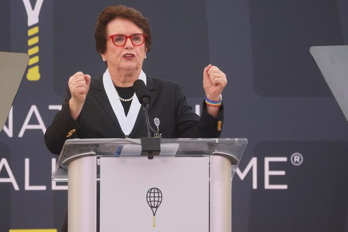 Billie Jean King reveals how a $1 contract shaped professional women's tennis