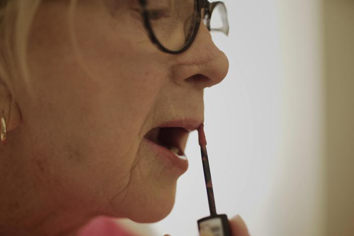 Kathleen reflects on her experience as a hairdresser while we bear witness to her work.