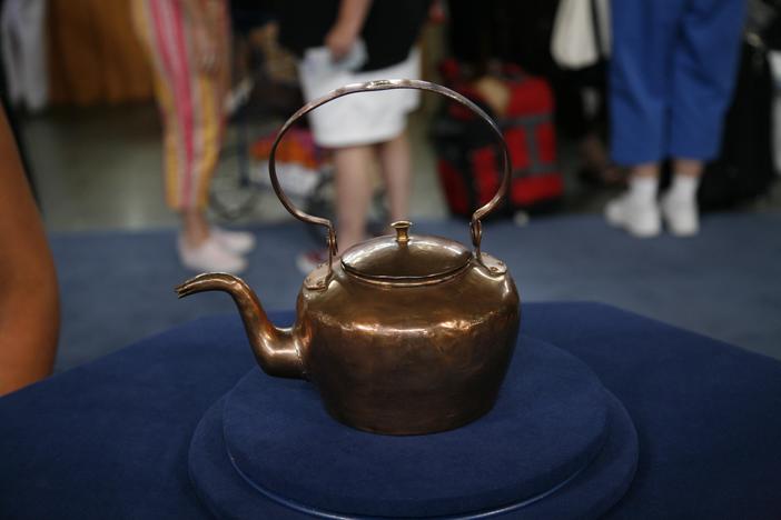 Appraisal: Benjamin Harbeson Copper Kettle, ca. 1790