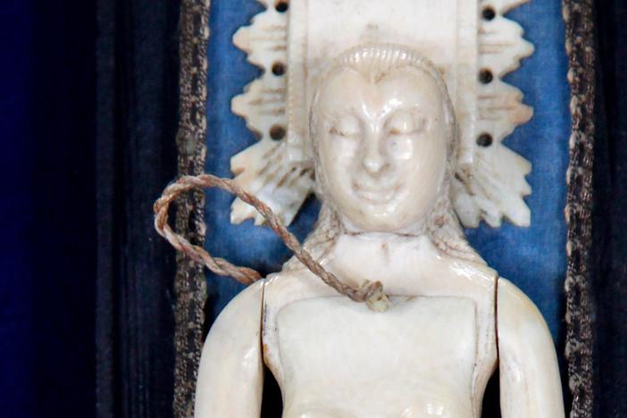 Mid-18th Century Indo-Portugese Ivory Doctors Figures, from Washington, DC Hour 2