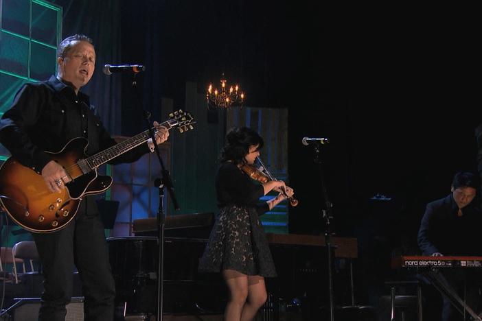 Jason Isbell performs at the 2015 Americana Music Festival.